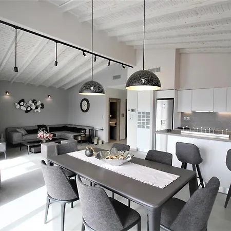 The Victoria-city Apartment Lefkada City